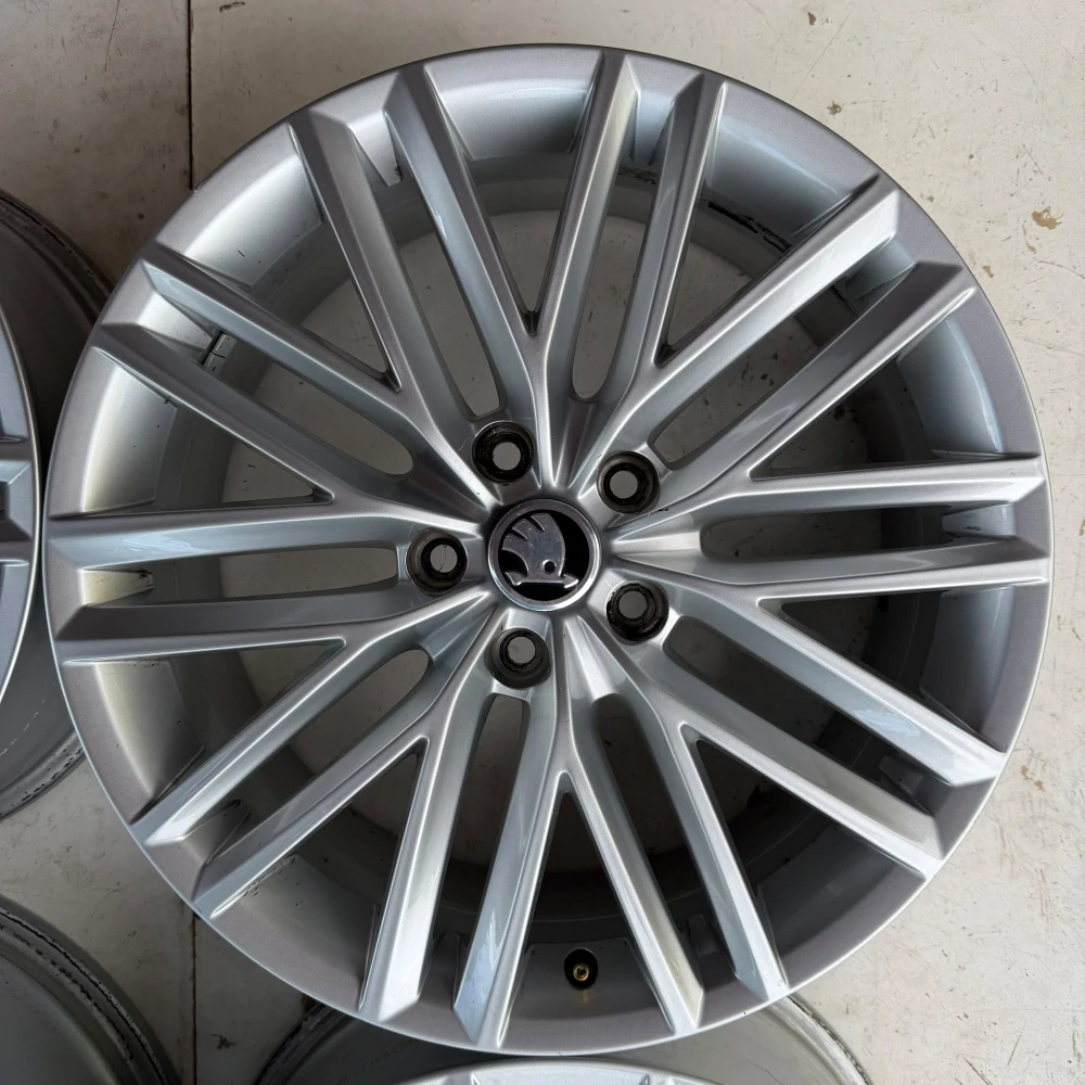 ALU KOLA ŠKODA KAROQ KODIAQ 18"