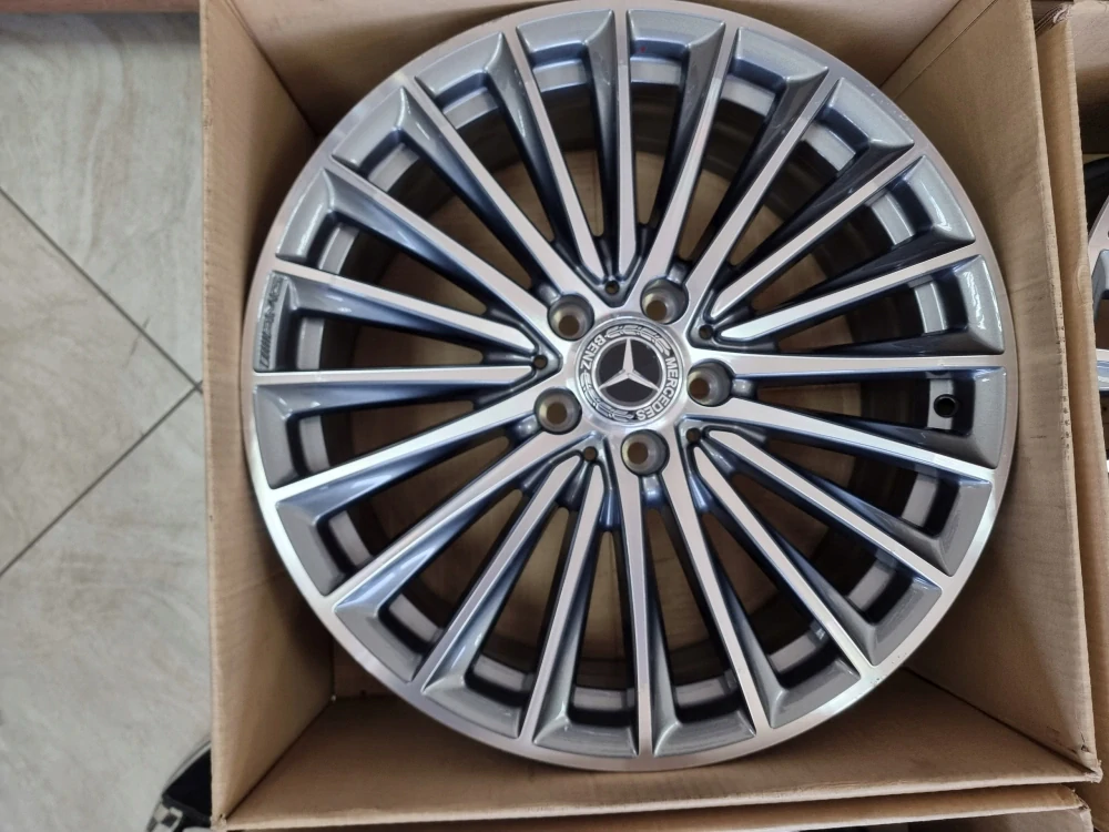 Mercedes A W177 B W247 CLA W118 A1774014200 19"