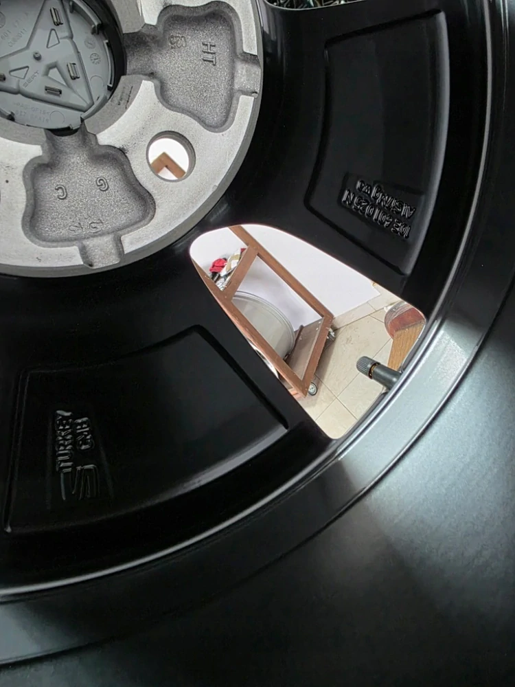 Cupra Born Volkswagen ID.3 Bridgestone 2023 18"