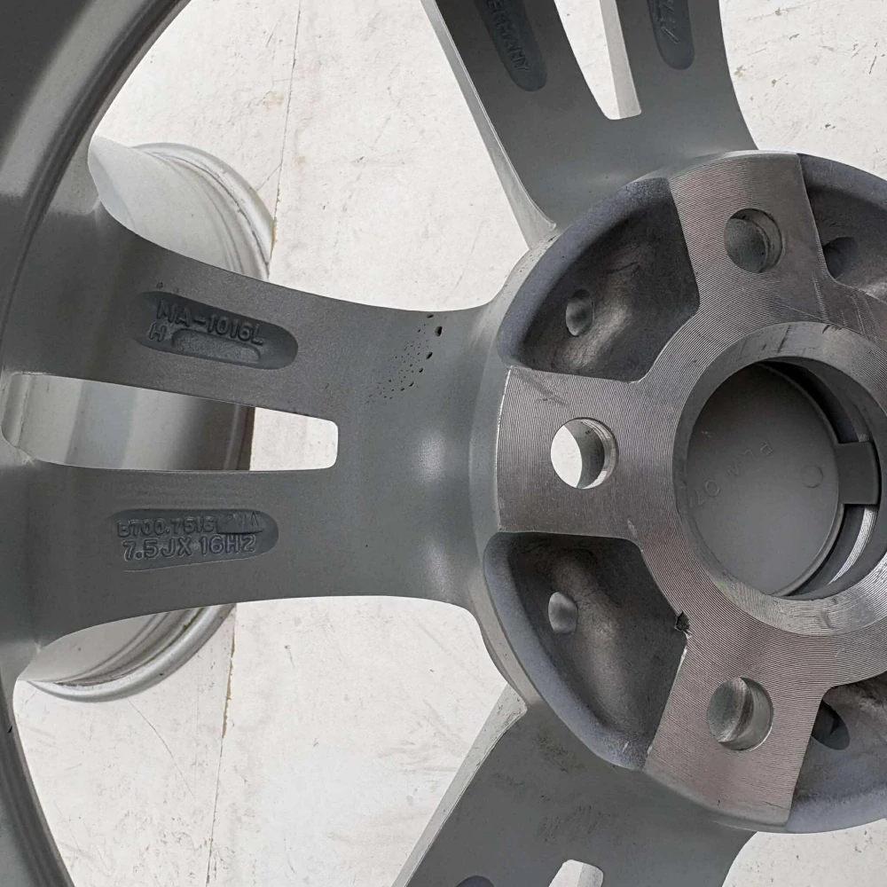 ALU KOLA ŠKODA OCTAVIA SUPERB YETI 16" DPH