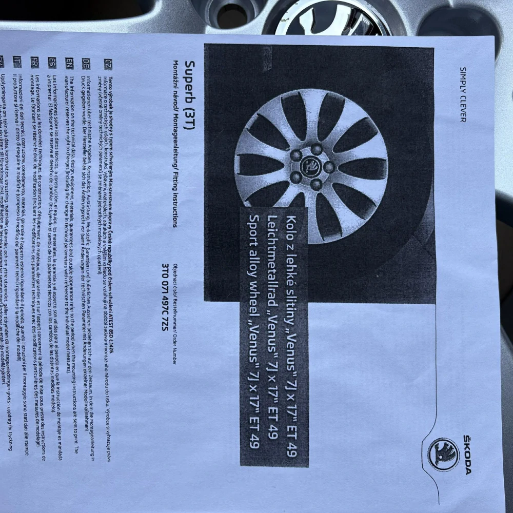 ŠKODA SUPERB OCTAVIA KAROQ 17" NOVÉ DPH