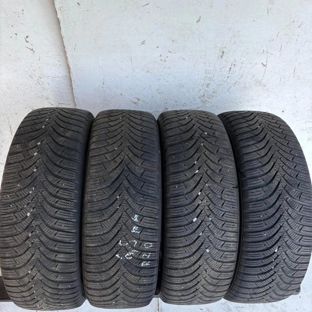 ZIMNÍ KOLA VW UP CROSS UP 185/55R15 DPH