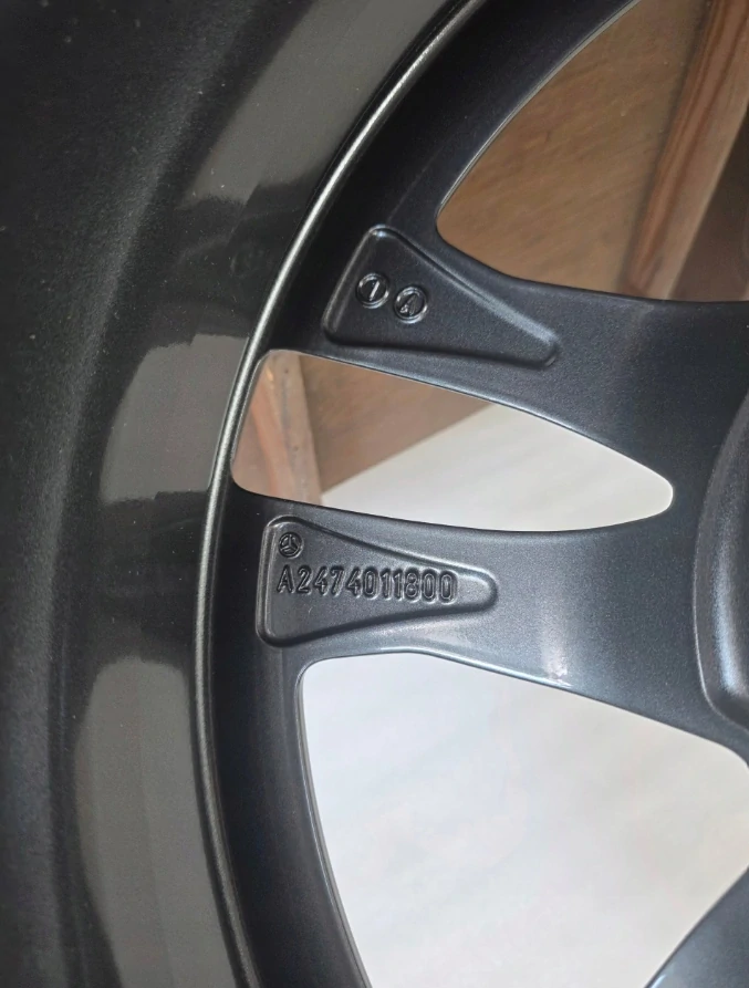 NOVÁ ALU KOLA MERCEDES AMG 19"
