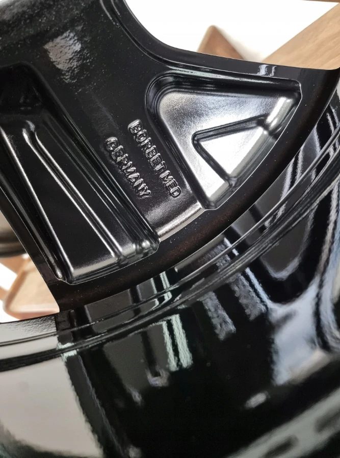 NOVÁ ALU KOLA VOLKSWAGEN 19"