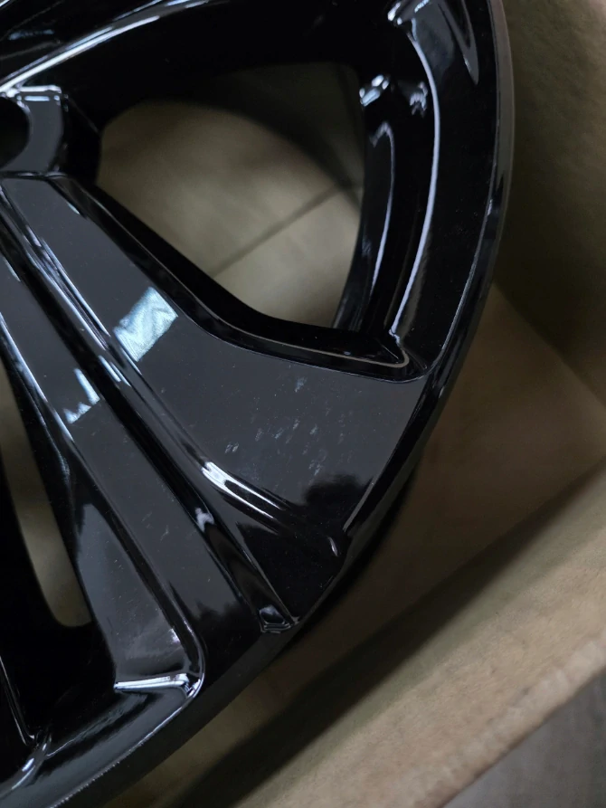 NOVÁ ORIGINÁLNÍ ALU KOLA HONDA CIVIC X 17"