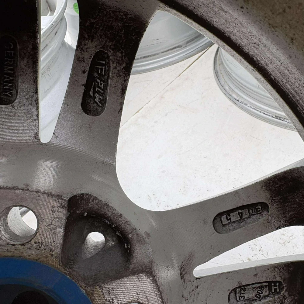 ALU KOLA VW GOLF 16" DPH