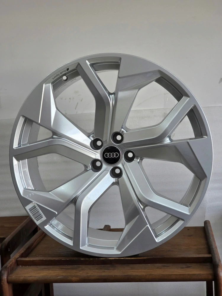 Audi 23" Q8 RS Q8 5x112