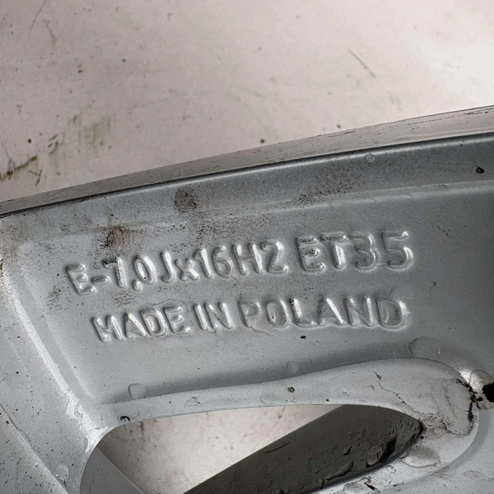 ŠKODA OCTAVIA SUPERB KAROQ YETI 16"