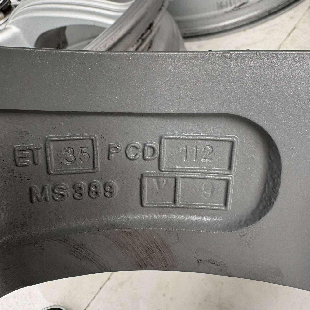VW PASSAT TIGUAN ARTEON SHARAN 17'' ET35