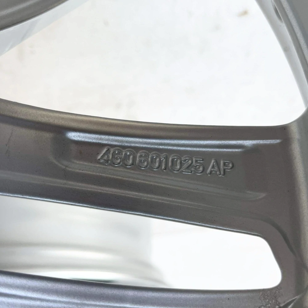 AUDI A4 A5 A6 A7 A8 Q3 Q5 20"