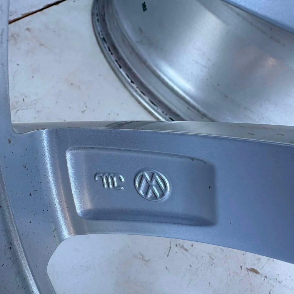 ALU KOLA VW TIGUAN GOLF PASSAT CADDY 17" DPH