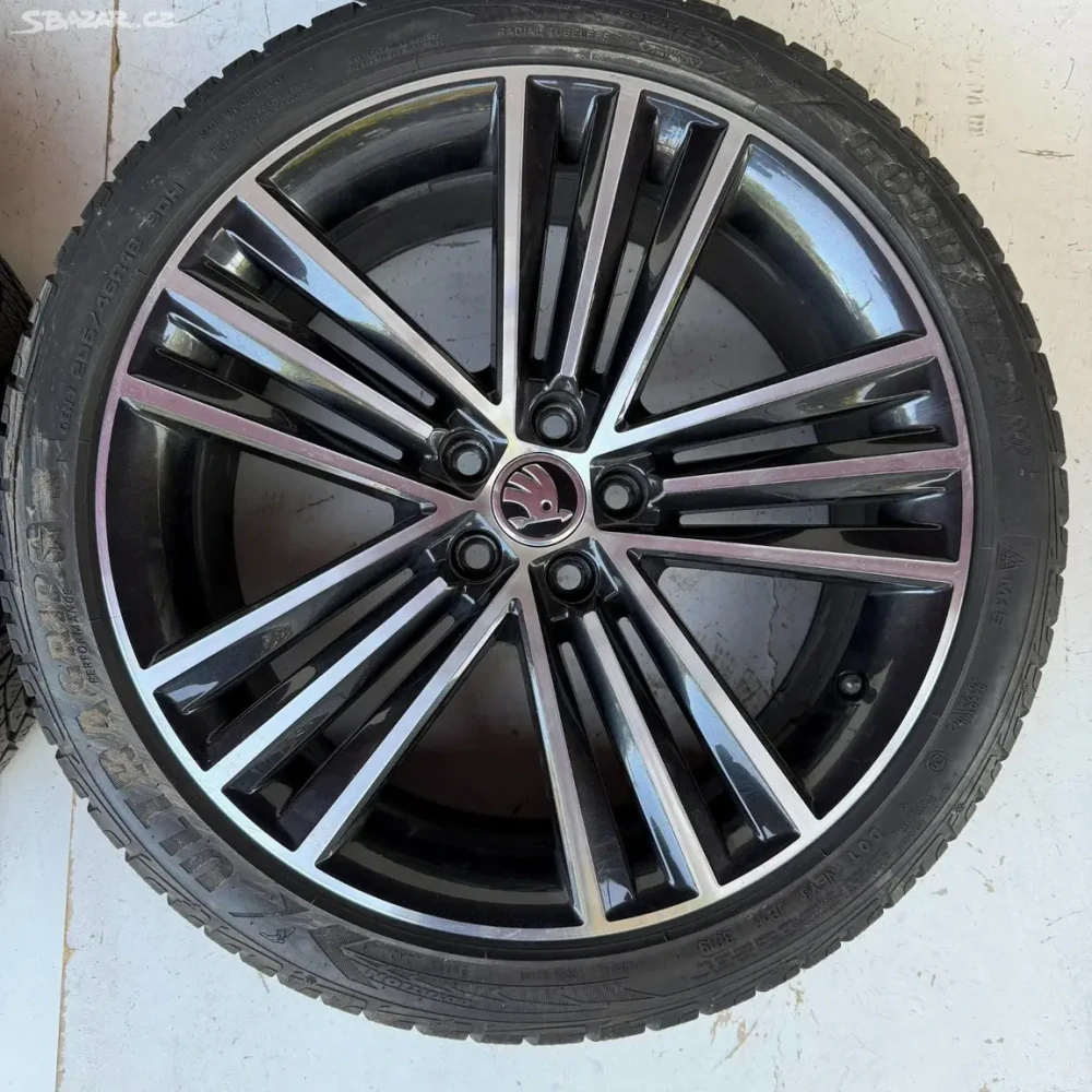 ZIMNÍ ALU KOLA ŠKODA SCALA 18"