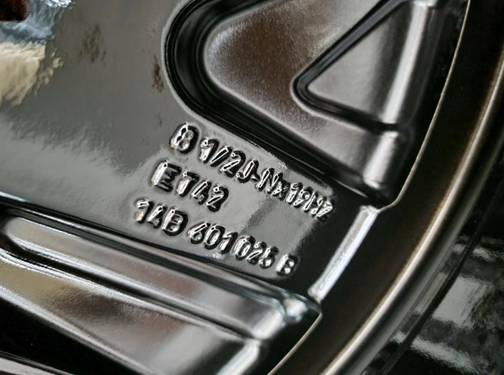 NOVÁ ALU KOLA VOLKSWAGEN 19"